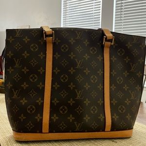 Louis Vuitton Handbag  Non Authentic